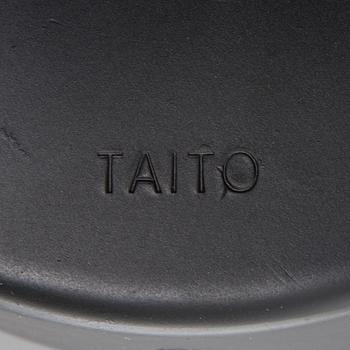 PAAVO TYNELL, VÄGGLAMPOR, ett par, Taito.
