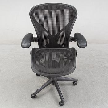 Don Chadwick/Bill Stumpf, deskchair  "Aeron", Herman Miller.
