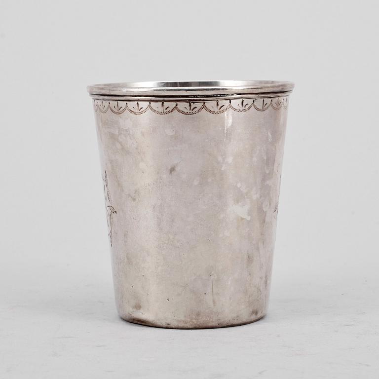 BÄGARE, silver, otdliga mästarstämplar, Stockholm, 1879. Vikt 101 gram.