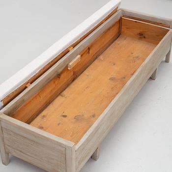 Bench,