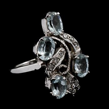GARNITYR, 3 delar, sterlingsilver med fasettslipade stenar, sekelskifte 1900/2000-tal. Vikt 63 g.