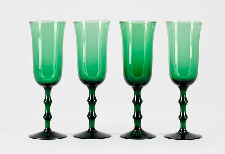 CHAMPAGNEGLAS, 8 st. "Salut", Simon Gate, Orrefors. 1900-tal.