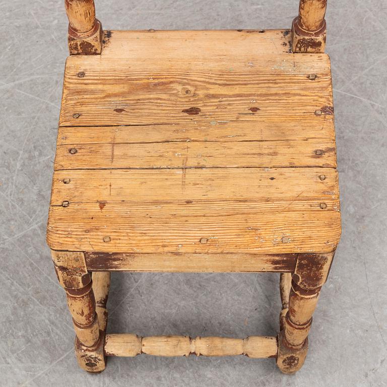 A painted pine chair from Jämtland or Härjedalen, 19th Century.