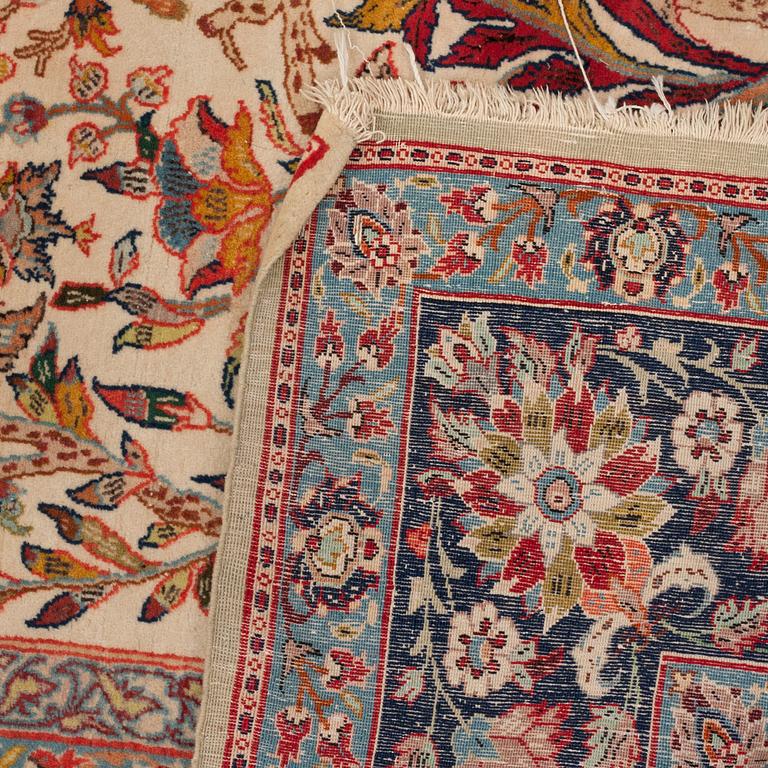 MATTA, old, Isfahan, figural, ca 169 X 105 cm.