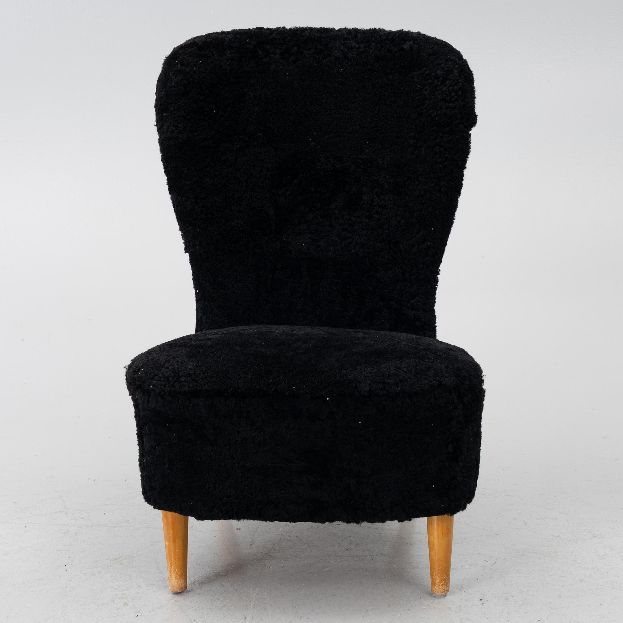 Armchair, mid-20th century.