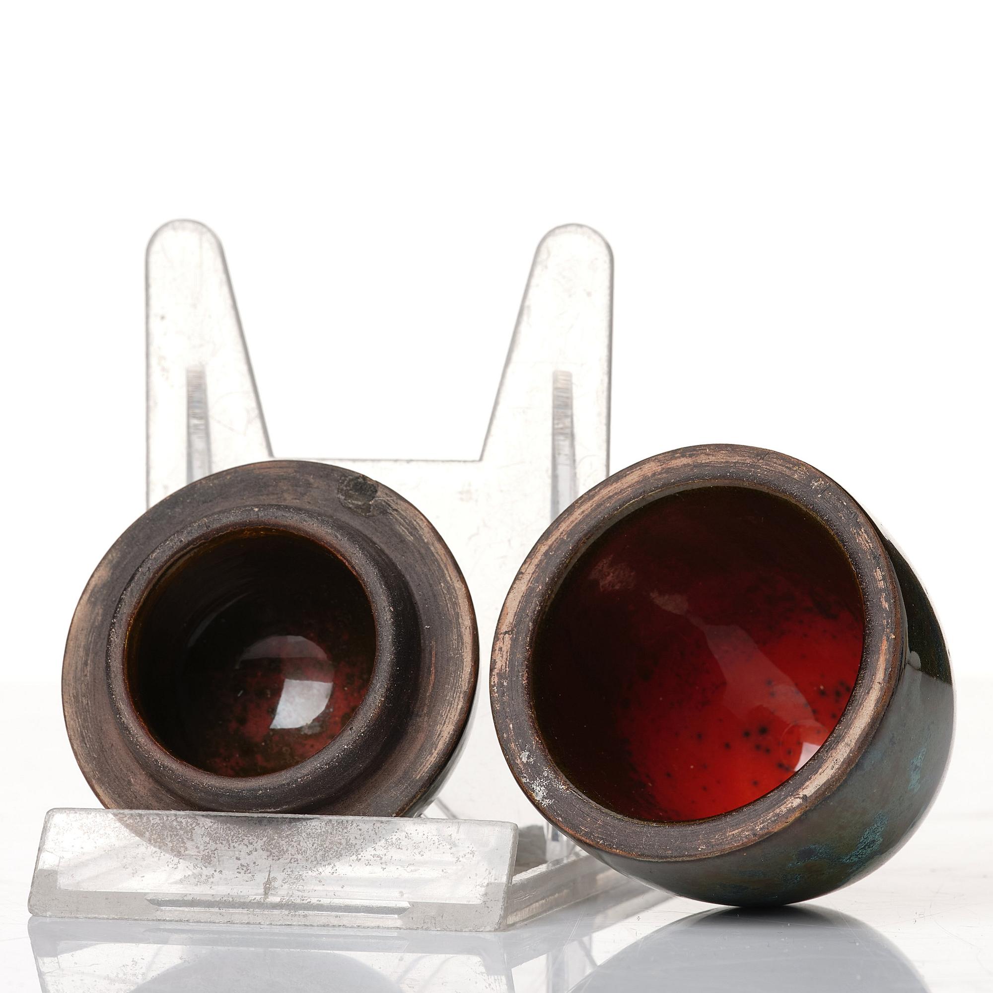 Hans Hedberg, a set of five faience sculptures of eggs, Biot, France.