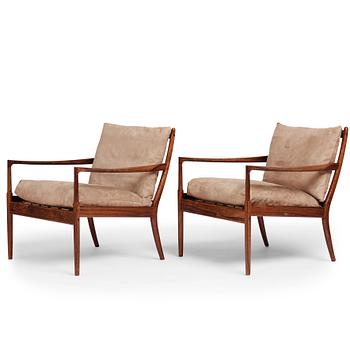 423. Ib Kofod Larsen, a pair of "Samsö" easy chairs, Olof Perssons Fåtöljindustri (OPE), Sweden 1960's.