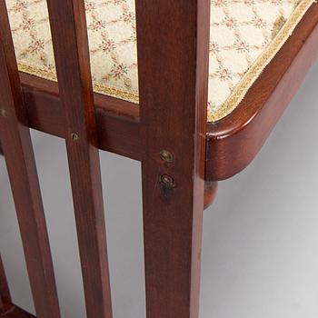Josef Hoffmann, Kalusto, 8 osaa, Jacob & Josef Kohn, Wien, Itävalta. Noin 1910.