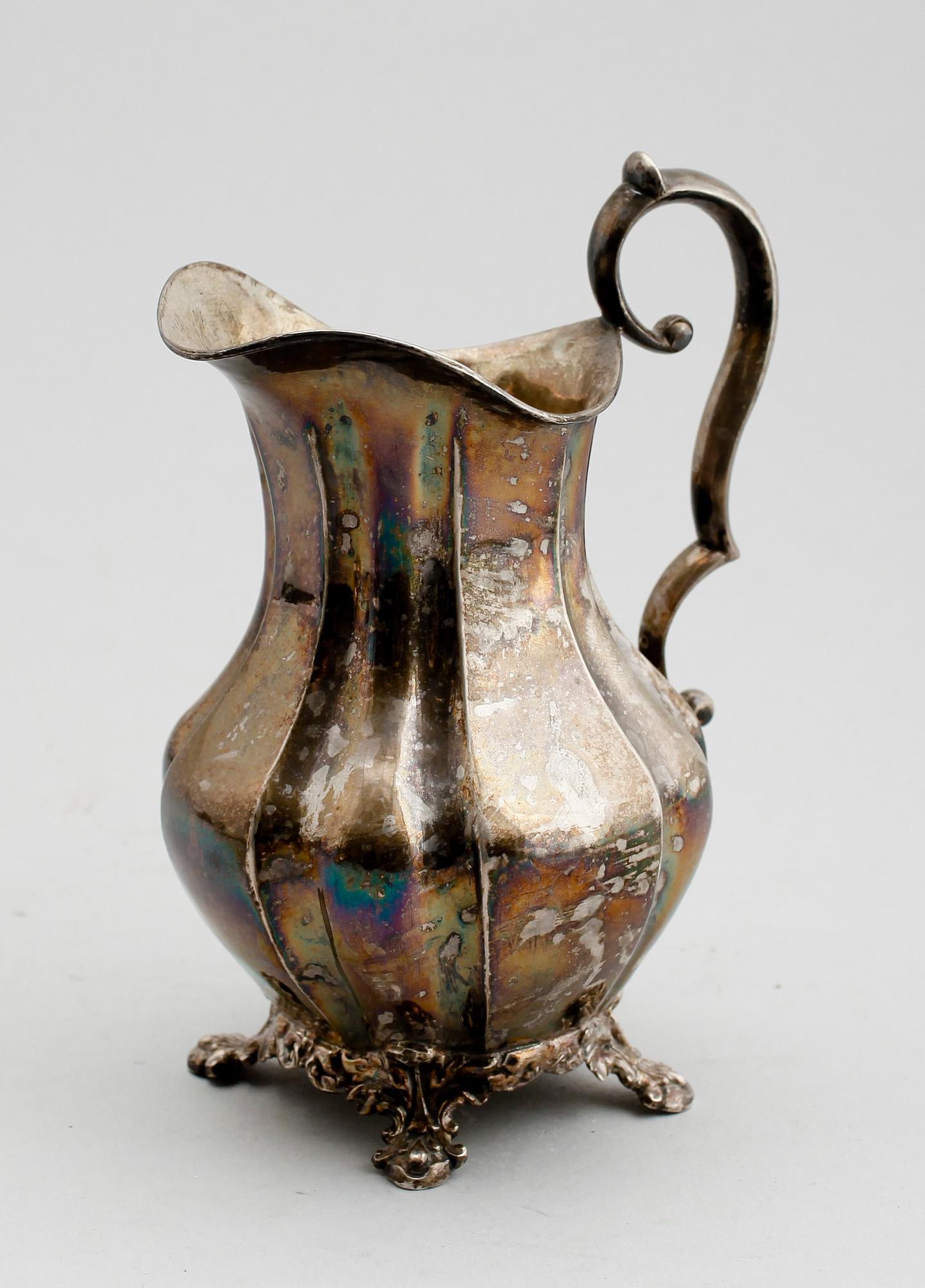 GRÄDDKANNA, silver, Gustaf Adolf Cedergren, Stockholm 1851. Vikt ca 206 g.