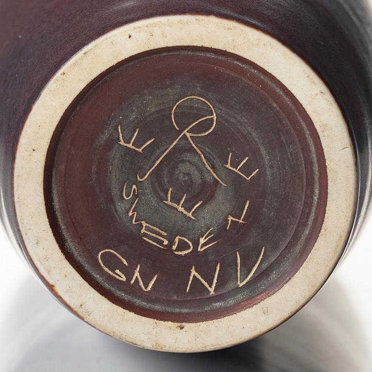 Gunnar Nylund, a stoneware vase, Rörstrand 1950-60s.