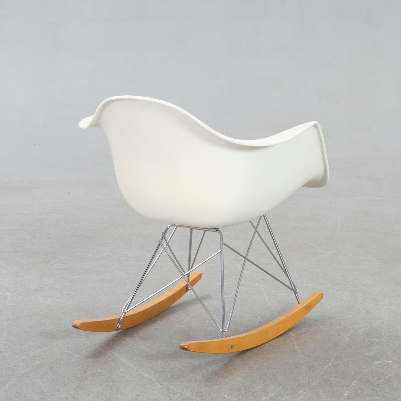 Charles and Ray Eames, gungstol, "RAR", Vitra 2004.