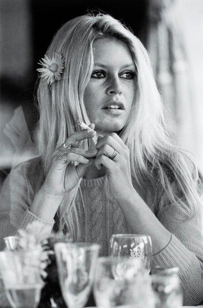 Terry O'Neill, Brigitte Bardot, Deauville, 1968.