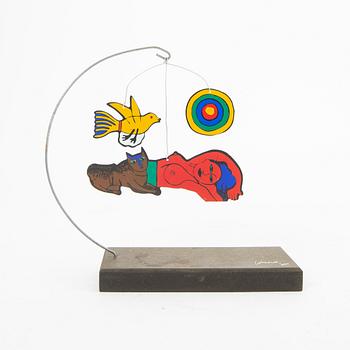 Beverloo Corneille,  mobil, signerad numrerad och daterad 380/600 2004.