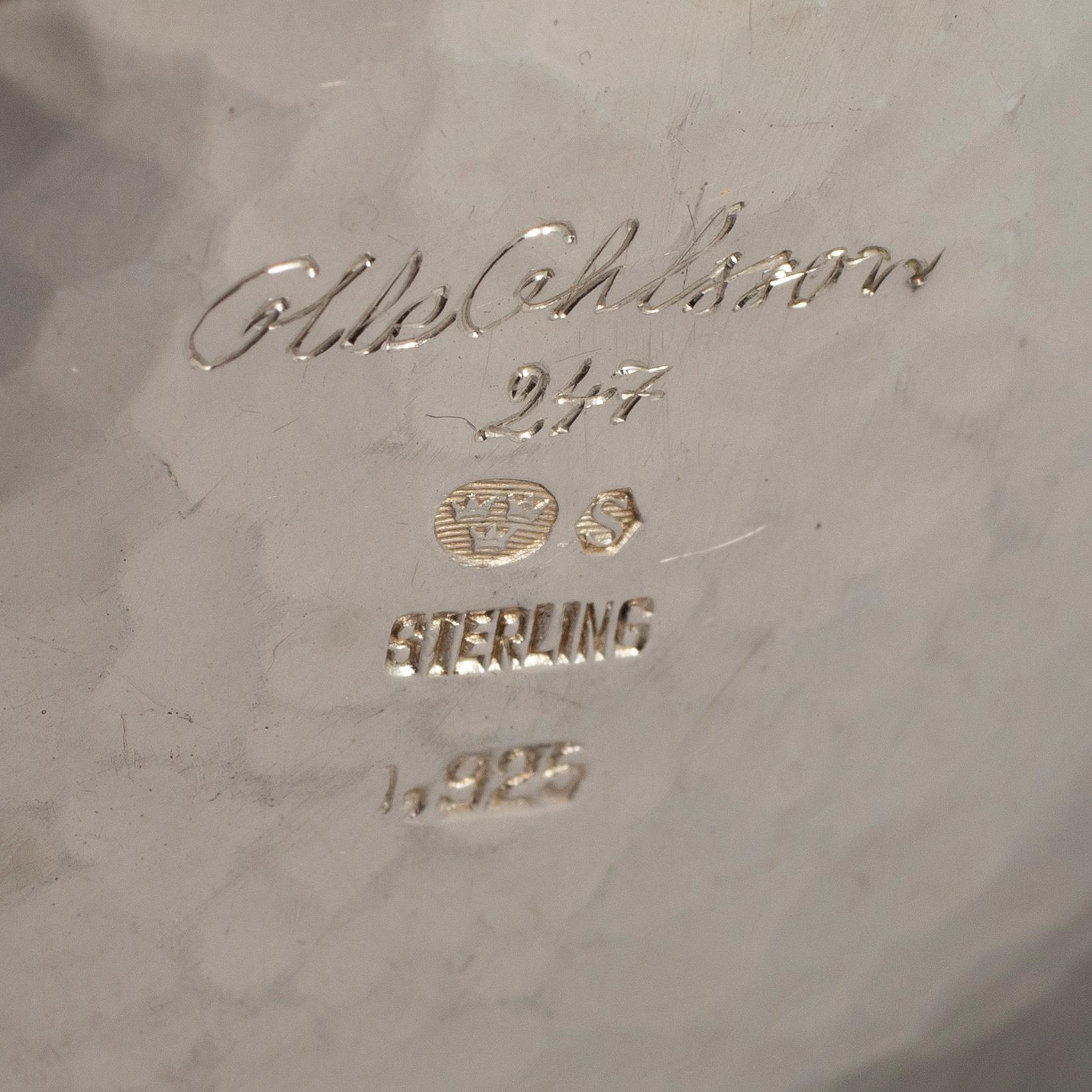 OLLE OHLSSON,  a pair of sterling tumblers, import marks, nr 245, 247.