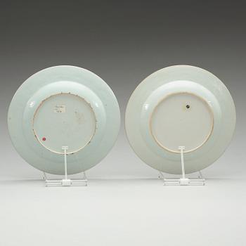 A pair of 'European Subject' dishes, Qing dynasty, Qianlong (1736-95).