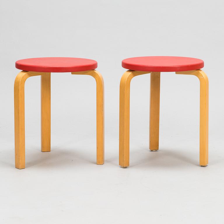 Alvar Aalto, a mid 20th century folding table, four chairs and two stools for Artek.