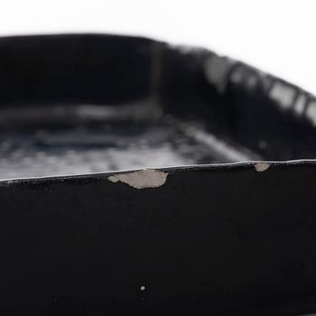 Birger Kaipiainen, a signed stoneware tray.