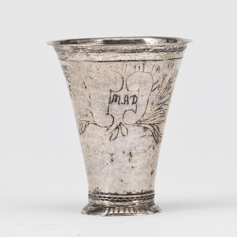 BÄGARE, silver, Olof Petter Almén, Hedemora, 1794. Vikt ca 59 gram.