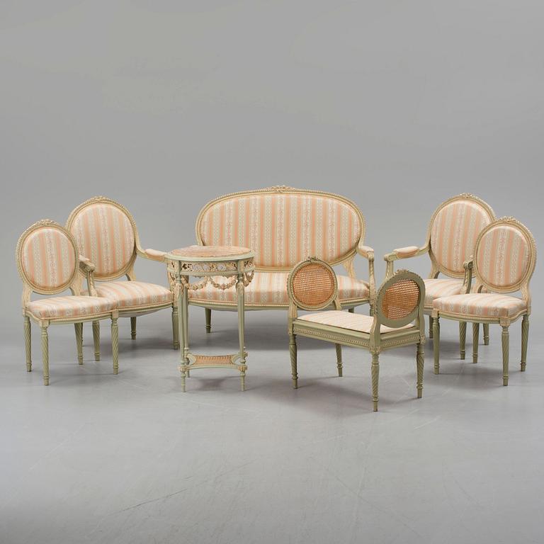 SALONGSGRUPP, 7 delar, gustaviansk stil, 1900-talets början.