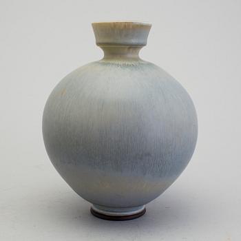 BERNDT FRIBERG, vas i stengods, Gustavsberg studio 1977.