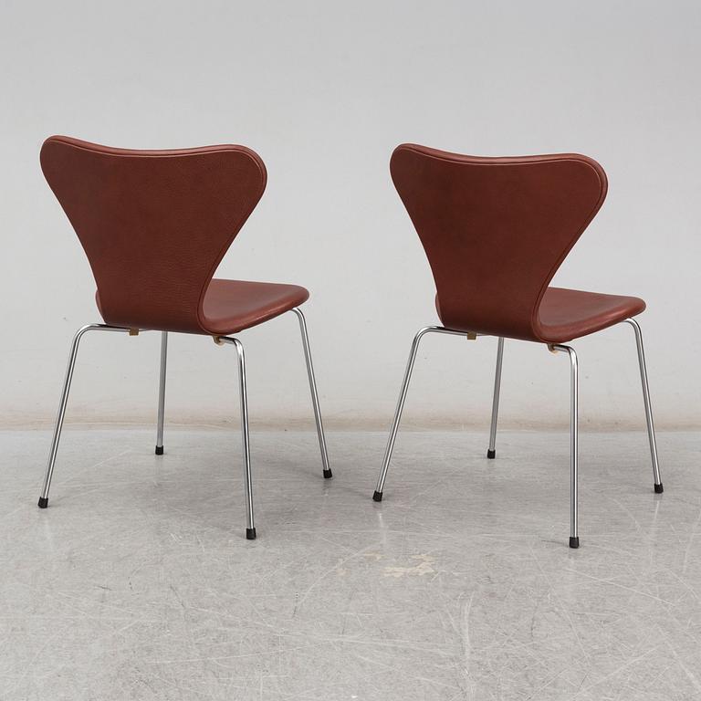 ARNE JACOBSEN,