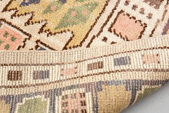Märta Måås-Fjetterström, matto, "Hästhagen", knotted pile, ca 340-343,5 x 218-224 cm, signed AB MMF.