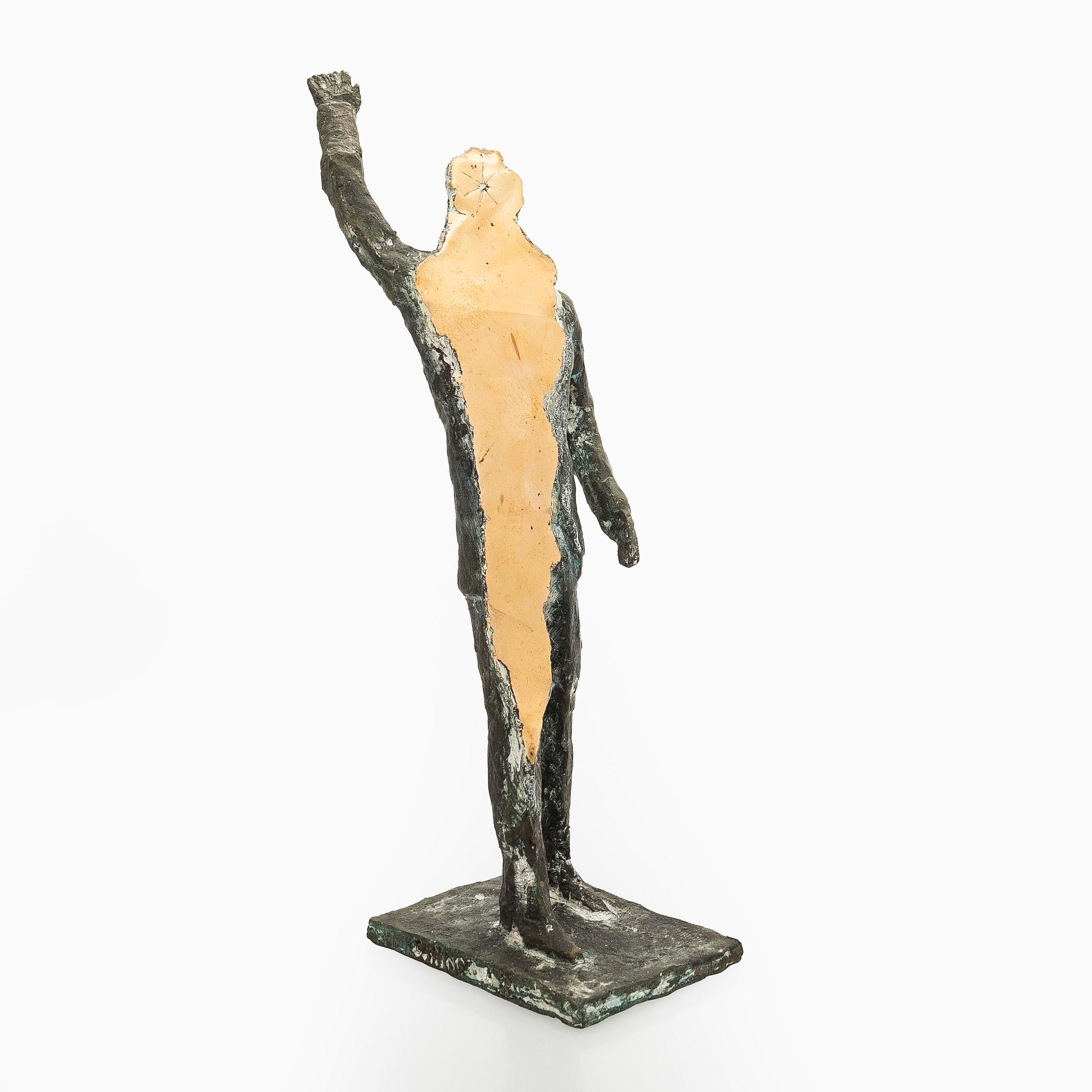 Tapio Junno, Standing figure.