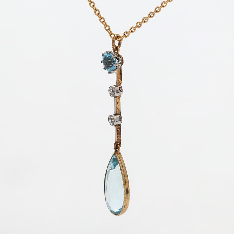 Halssmycke, droppslipad akvamarin,  gammalslipade diamanter, 14K guld.