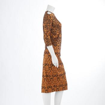 ALEXANDER MCQUEEN, a silk skirt and top, 2003/2004, skirt size 44.