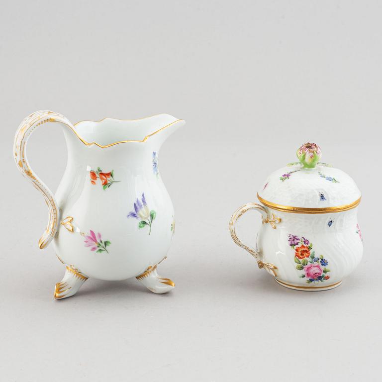 Kaffeservis, 24 delar, porslin. Meissen, 1700 samt 1800-tal.