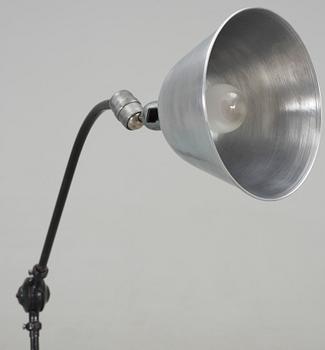 GOLVLAMPA "Triplex-pendel", JOHAN PETTER JOHANSSON, formgiven ca 1919.