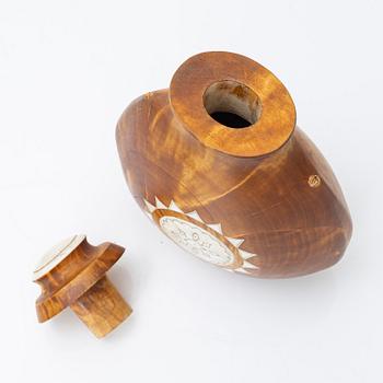 Anders Sunna, saltflaska, signerad.