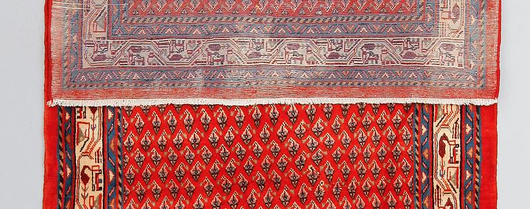MATTA, Arak, galleri, 297 x 113 cm.