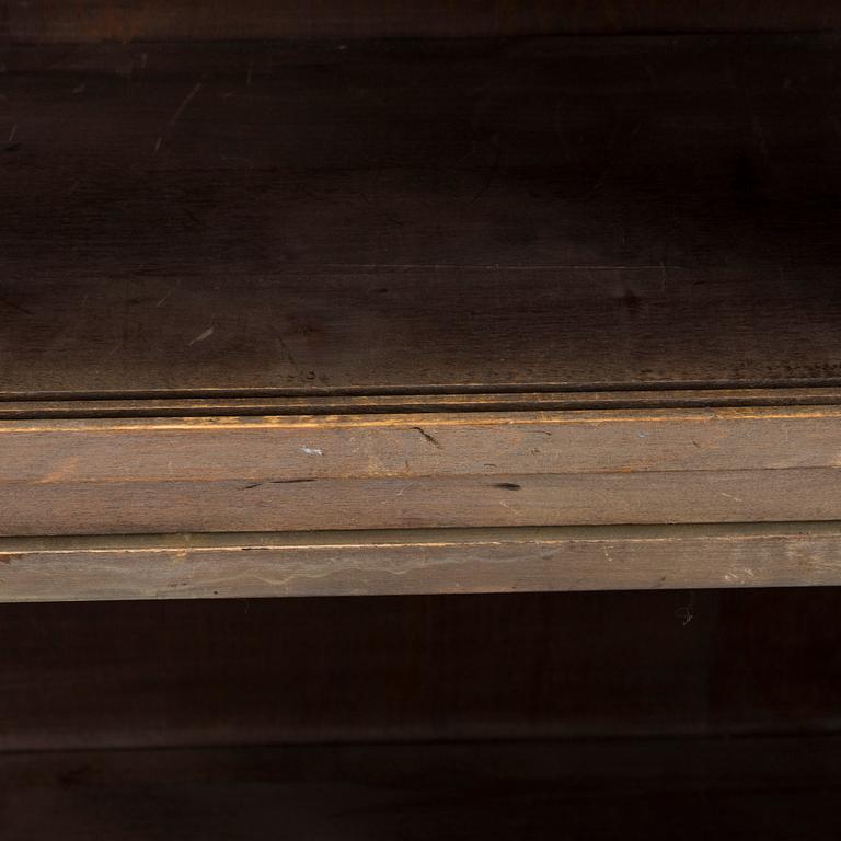 Aino Aalto, kirjahylly / kirjakaappi, 412/4 O.Y. Huonekalu- ja Rakennustyötehdas A.B. 1940-luku.