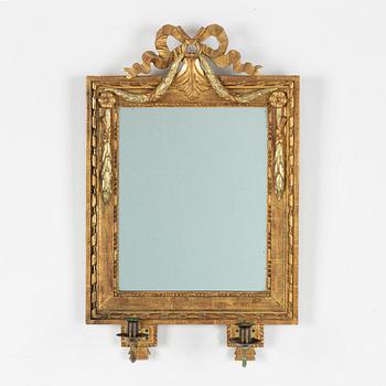 Spegellampetter, ett par, för två ljus, Gustaviansk stil, omkring år 1900.