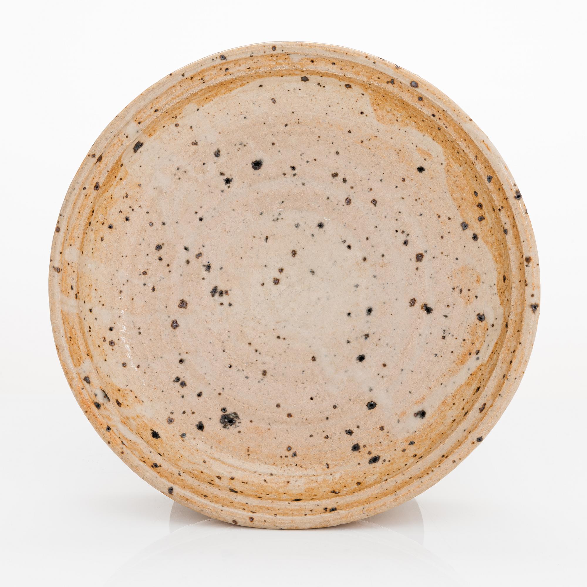 Kyllikki Salmenhaara, a stoneware bowl, signed KS Arabia.