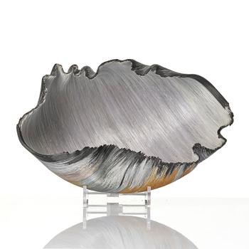 Mary Ann Toots Zynsky, a filet-de-verre glass bowl, Seattle, USA.