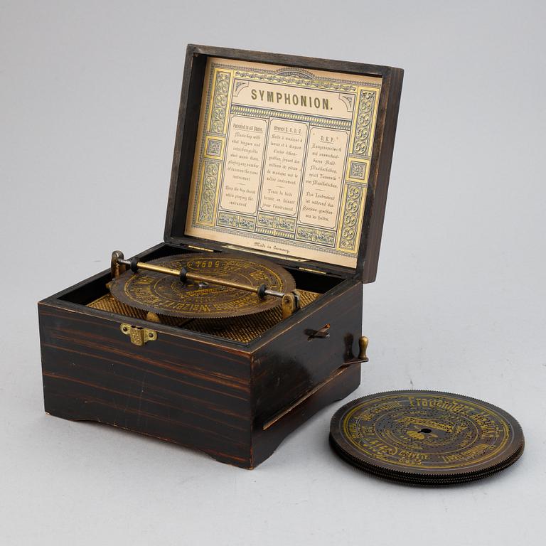 A German music box, Symphonion Simplex. Late 19th century.