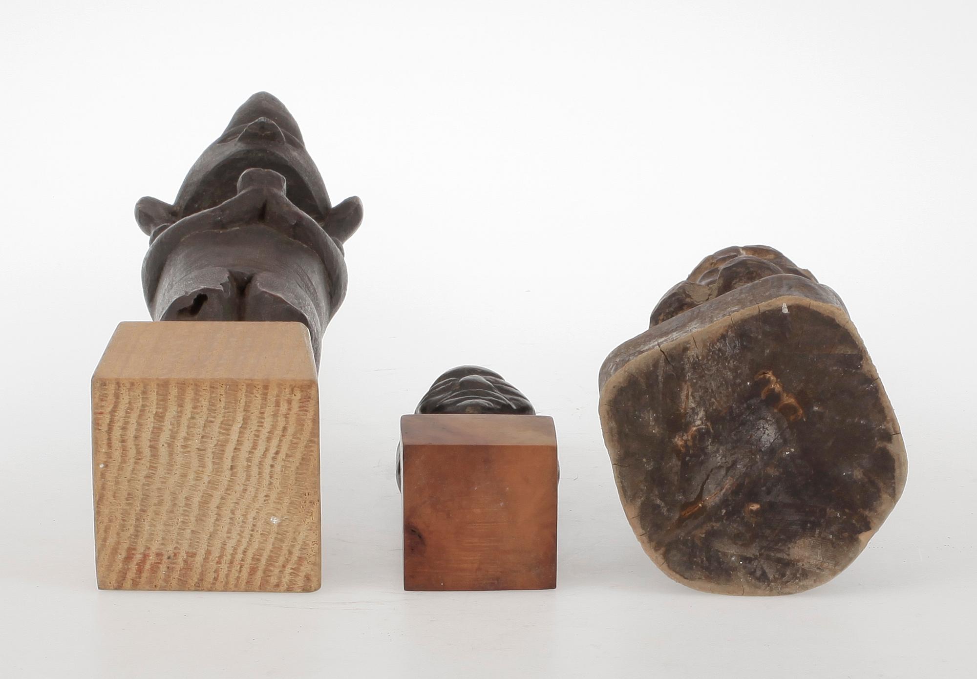 FIGURER, 3 st, Afrika, omkring 1900-talets mitt.