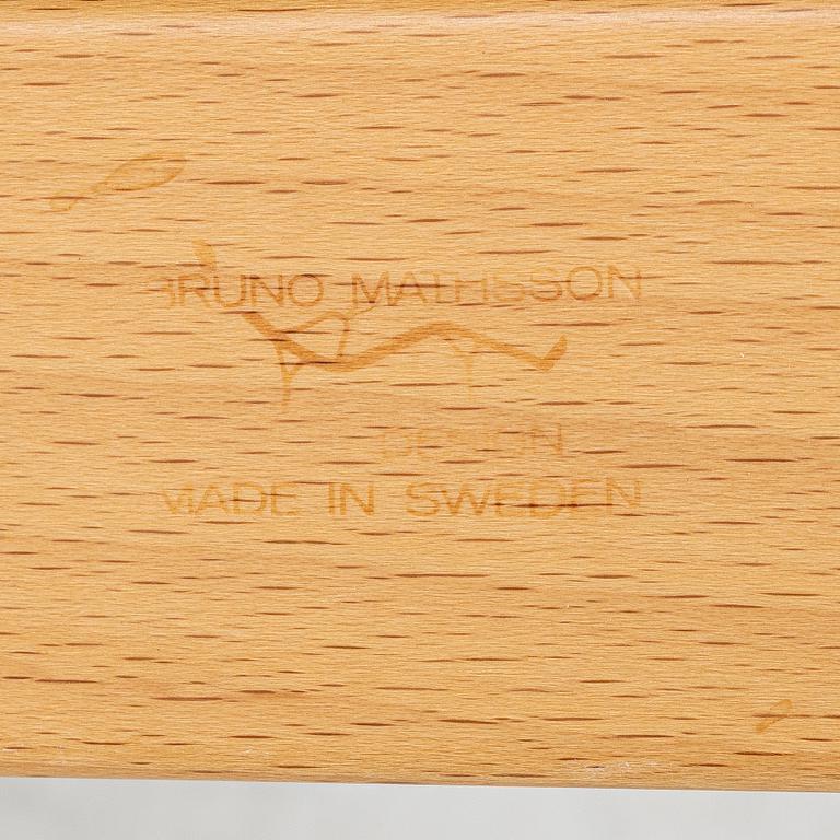 Bruno Mathsson, fåtölj med fotpall, "Pernilla", DUX.