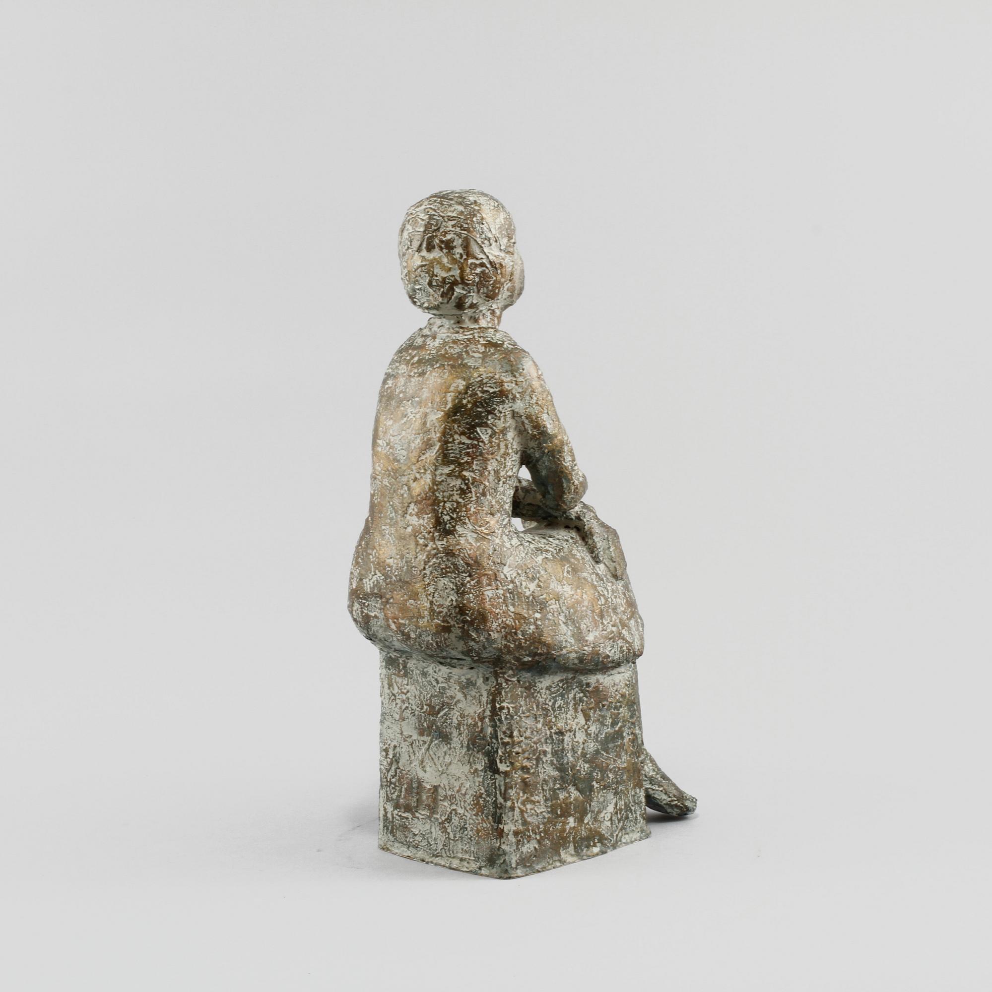 ERIK PERSSON, skulptur, bronspatinerad gjutmassa, monogramsignerad.