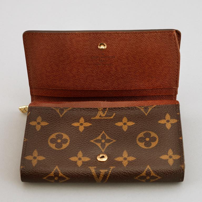 LOUIS VUITTON, a monogram canvas wallet.