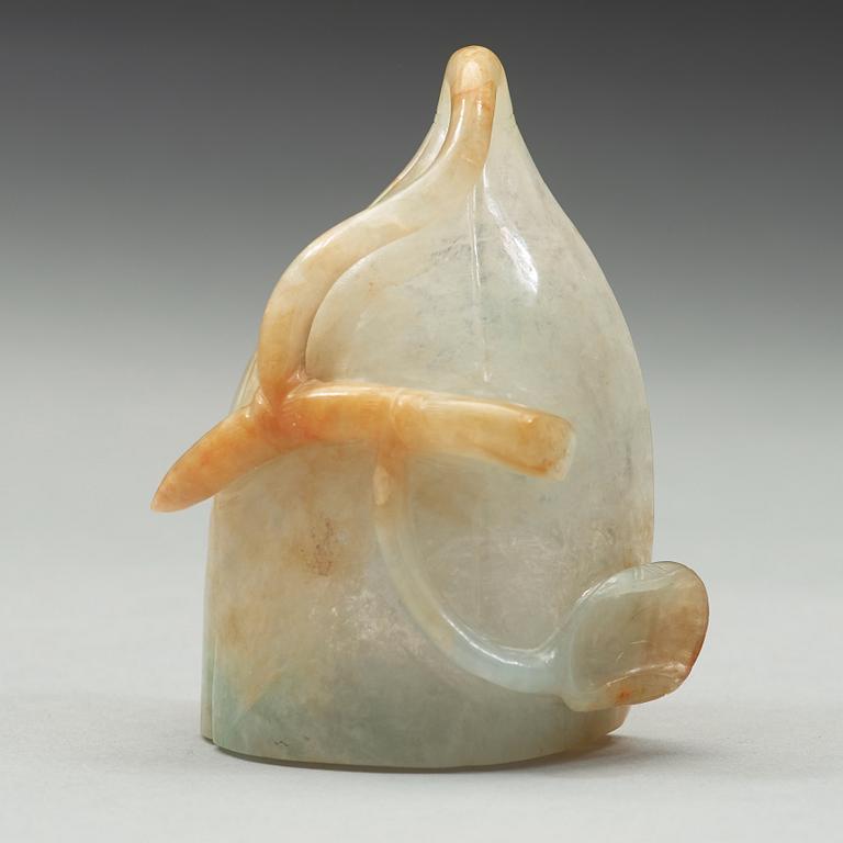 A Chinese nephrite brush washer, early 20th Century.