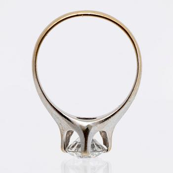 Ring 18K vitguld med 1 briljant 1,52 ct H SI1, GIA certifikat 2010.