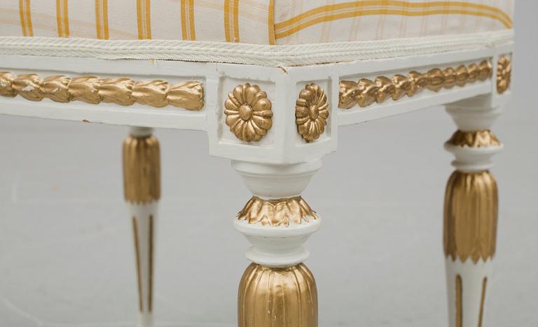 TABURETT, sengustaviansk, 1700-talets slut.