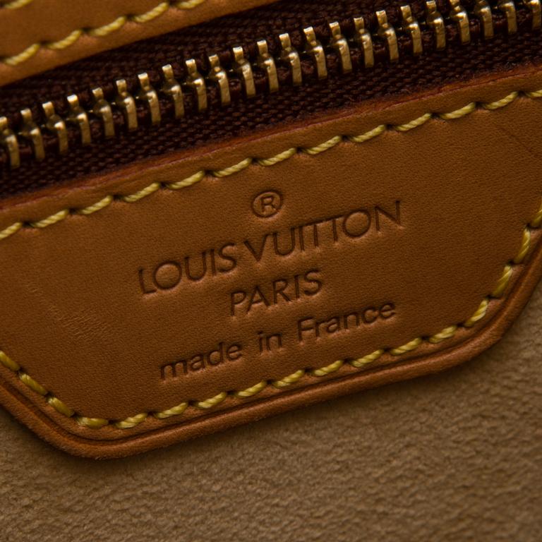 VÄSKA, "Looping", Louis Vuitton.