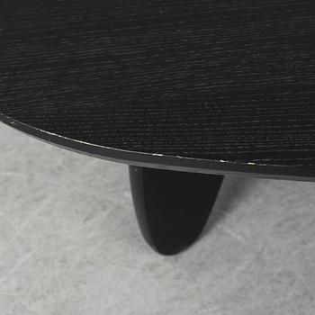 ISAMU NOGUCHI, soffbord, "Fin Table", Vitra Design Museum, 2002.