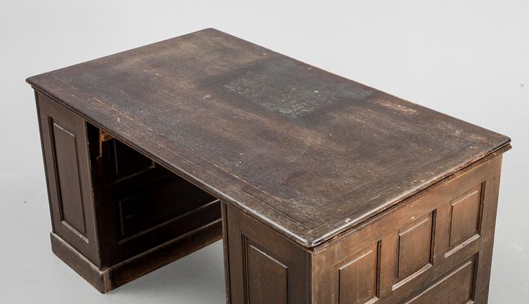 SKRIVBORD, 1930-tal.