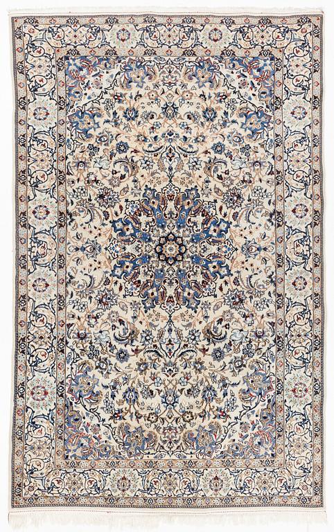 Matta, Nain i relief (Souf), part silk, ca 315 x 205 cm.