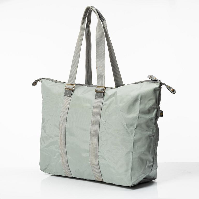 Dunhill, weekend bag with toiletry case.